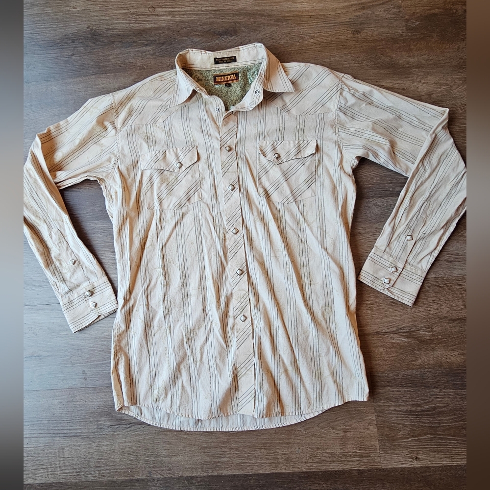 Vintage Minerva Western Long Sleeved Button Down Diamond shaped Pearl Snap Shirt